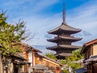 東山を代表する観光名所「八坂の塔」