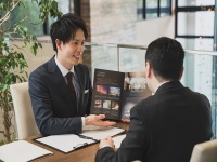 【プロのスタッフがご案内】<br />当館専属のパーティープロデューサーが、親切丁寧に対応いたします。<br />少しでも気になることがございましたら、ご遠慮なくお問合せくださいませ。