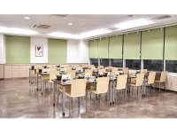 クロス・ラウンジ