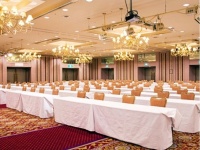 ボールルーム天鏡