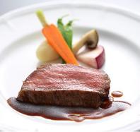 フランス料理コース　肉料理イメージ