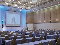 パーティはもちろん会議、セミナー、展示会、商品発表会等、幅広くご利用いただけます。