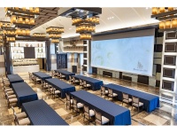 ブルーミントンヒル ブリューヌ