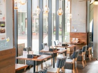 アロハテーブル飯田橋