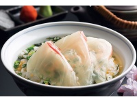創業から愛され続けられる名物！『鯛茶漬け』<br />1,000円（税・サ込）本館限定オプションメニュー