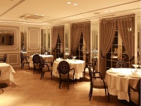 フレンチレストラン アッシュ