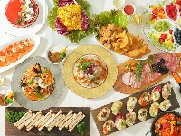 カジュアルビュッフェプランの料理イメージです。出来立てのお料理をお楽しみください。