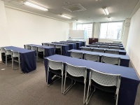 カンファレンスルーム 6B（スクール形式：最大36名）
