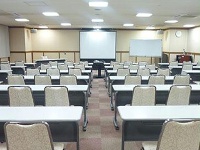 会議室Ｃ（スクール形式）　７２名様まで
