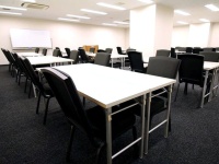 カンファレンスルーム3